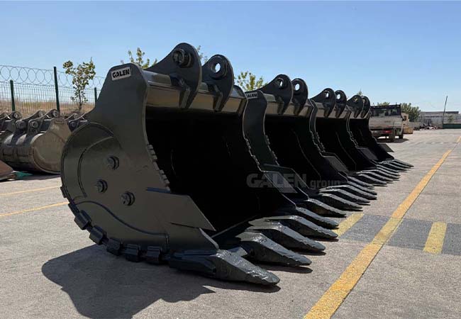 Sumitomo SH380 Kaya Kovası