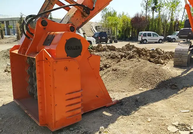 Ekskavatör Eleme Kovası Taş Öğütücülü Kova