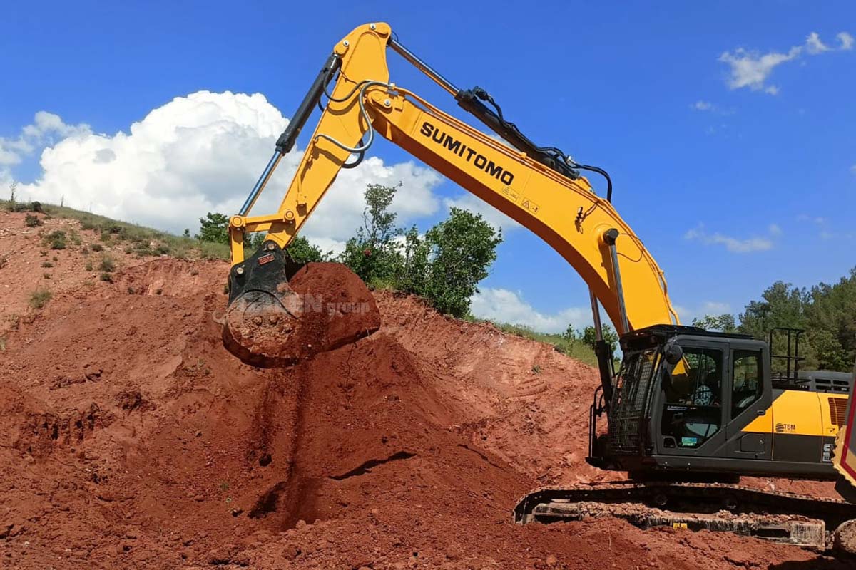 Sumitomo SH360 Zırhlı Ağır Hizmet Kovası
